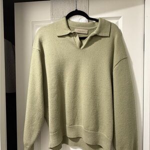 Essentials Women's Sage V-Neck Sweater